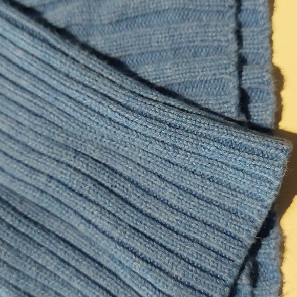 American eagle sweater - Picture 4 of 5